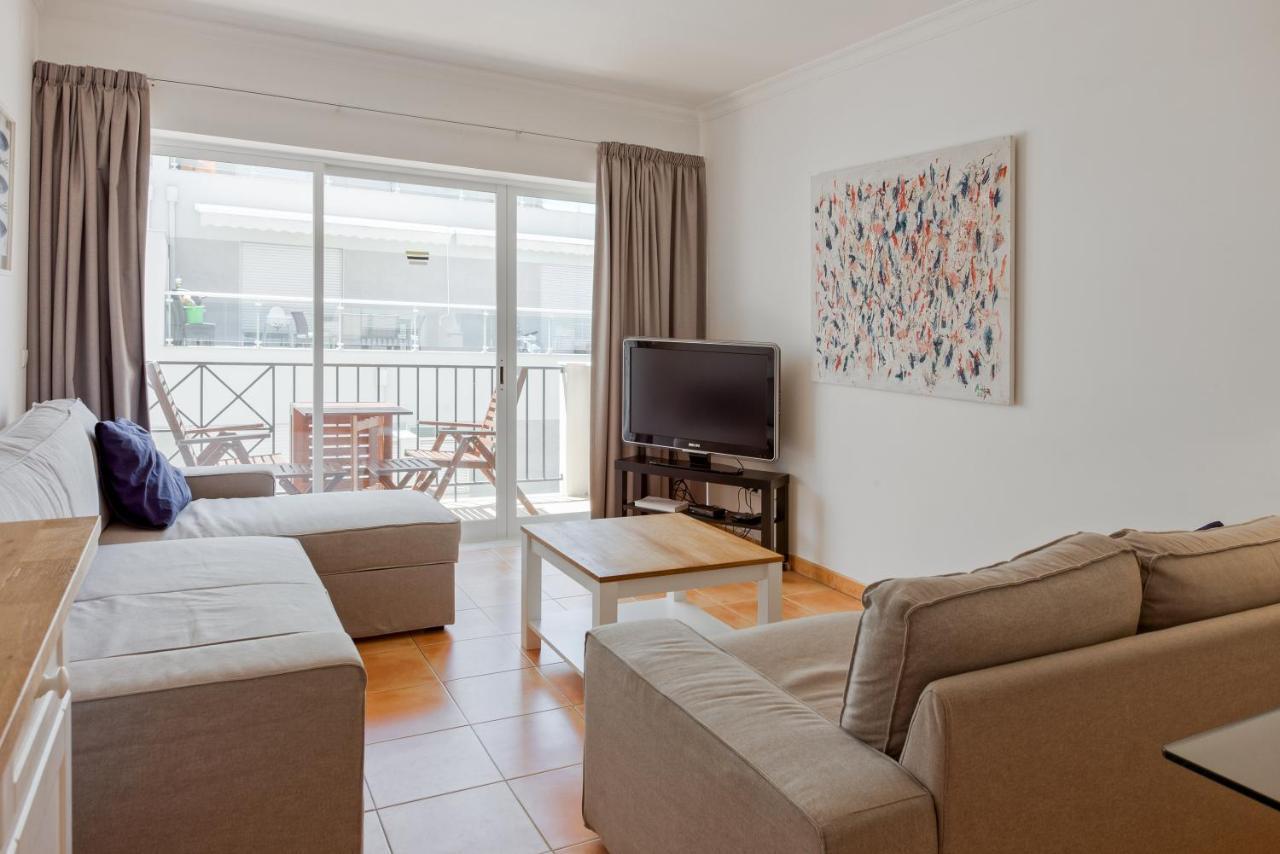 Monte Gordo Beach Flat With Balcony Exterior photo